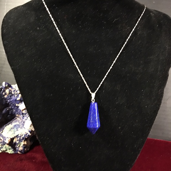 Lapis lazuli Necklace - Picture 7 of 7